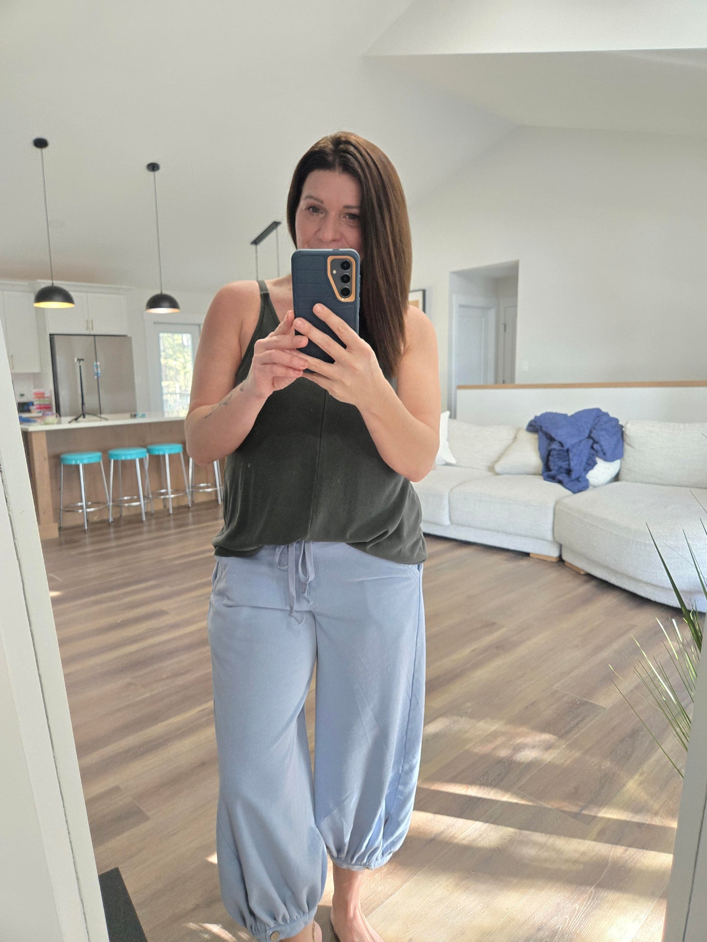 Acid Washed Capri